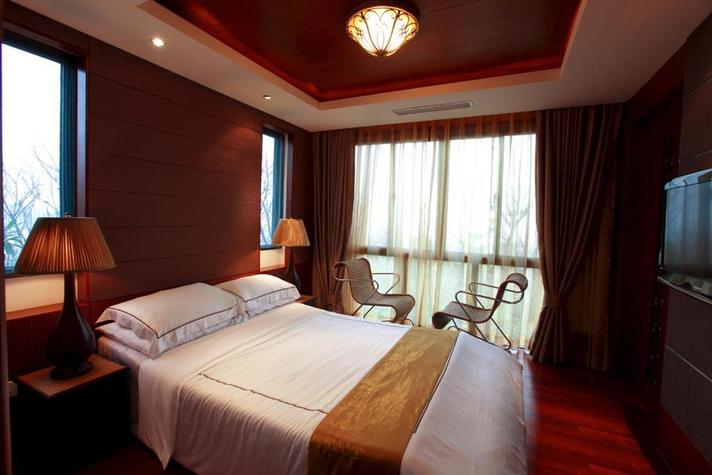 Suzhou Hanyuan Yacht&Resort Hotel Exterior photo